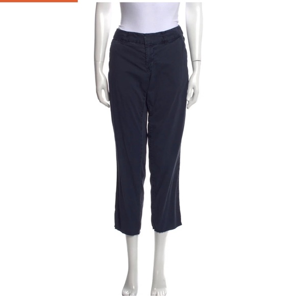 Nili Lotan Pants - Super cute Nili Lotan straight leg pants in navy size 4